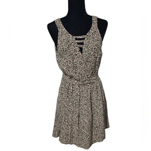 ⭐ HP BCBGeneration Summer Dress Size 8 - Picture 5 of 6